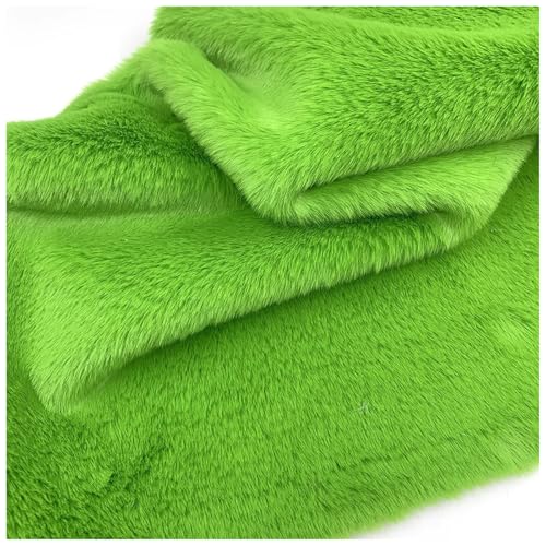 Zottelig Kunstpelz-Stoff 37 Farben Kunstfell Fellimitat Stoff Weicher Flauschiger 1cm Kurzer Plüschstoff 160cm Breit für Kostüm Dekorationen Basteln Polsteru(Size:160x50cm(62‘’x19''),Color:grün) von YZRXD