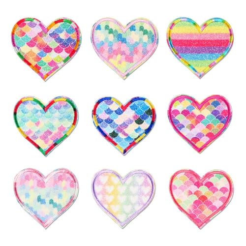 Regenbogen Glitzer Herz Bügelbilder Multicolor Meerjungfrau Schuppen Muster Herz Gestickte Patches - Aufnähen / Aufbügeln Stücke für Kleidung, Hemden, Uniform, Kleider, Taschen, Hüte von Yakiki