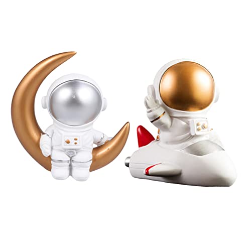 Yardwe 2 Stück Astronauten Figuren aus Harz Kreative Kuchendekoration für Kindergeburtstag Weltraum Party Desserts und Festlichkeiten Deko für Hochzeiten und Feiern Yardwe 2 Stück Astronauten Figuren aus Harz Kreative Kuchendekoration für Kindergeburtstag Weltraum Party Desserts und Festlichkeiten Deko für Hochzeiten und Feiern von Yardwe