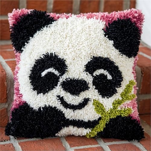 Cartoon-Tiere Latch Hook Kits Pillow for Adults,Süßer Panda,Pre-Printed Patterns Pillowcase Needlework Crochet Yarns Latch Hooking Cushion for Sofa Decor,17x17in Cartoon-Tiere Latch Hook Kits Pillow for Adults,Süßer Panda,Pre-Printed Patterns Pillowcase Needlework Crochet Yarns Latch Hooking Cushion for Sofa Decor,17x17in von YarnAdventures