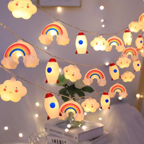 1.5M 10LED Lichterkette Kinderzimmer,Astronaut Rakete Wolken Regenbogen Design,LED Lichterkette Batteriebetrieben,für Innen Außen Themenparty,Weihnachten,Inneneinrichtung,Party Deko 1.5M 10LED Lichterkette Kinderzimmer,Astronaut Rakete Wolken Regenbogen Design,LED Lichterkette Batteriebetrieben,für Innen Außen Themenparty,Weihnachten,Inneneinrichtung,Party Deko von YeahBoom
