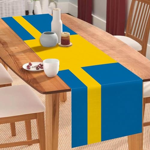Tischläufer mit Schweden-Nationalflagge, Tischläufer, Tischläufer, Feiertage, Tischdekoration für Küche, Esstisch, Dekoration für Zuhause, Party, 45,7 x 198,1 cm Tischläufer mit Schweden-Nationalflagge, Tischläufer, Tischläufer, Feiertage, Tischdekoration für Küche, Esstisch, Dekoration für Zuhause, Party, 45,7 x 198,1 cm von Yelolyio