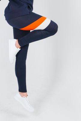 Leggings #youneverwalkalone Leggings #youneverwalkalone von Yes, Honey