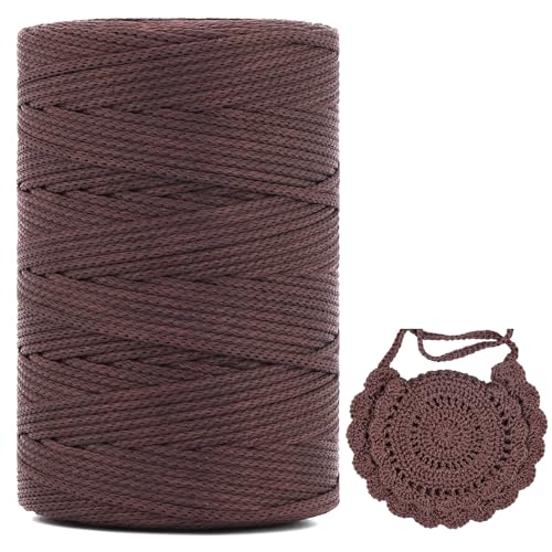 Polyester Makramee Garn 3mm X 225m，Makramee Band，Makramee Kordel 100% Polypropylene Yarn Makramee Schnur Kordel Garn Zum HäKeln FüR Makramee Blumenampel Deko KnüPfen Taschen (Dunkler Kaffee, 1 Pcs) von YeyeCyrilze