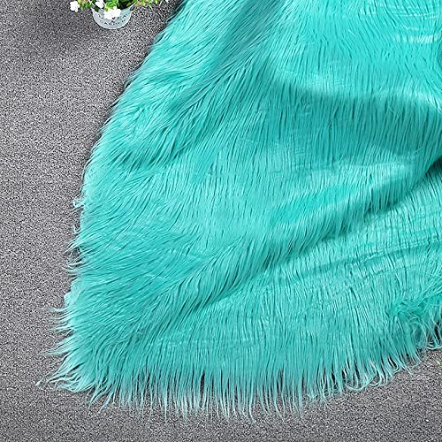 Yimihua Kunstpelzstoff Langhaarplüsch Plüschstoff Haarlänge 7-10cm Flauschiger Stoff Windschutz Fell Stoffe Für Kleidungsdekoration, Nähhandwerk 170 * 50cm(Color:Blau Grün) von Yimihua