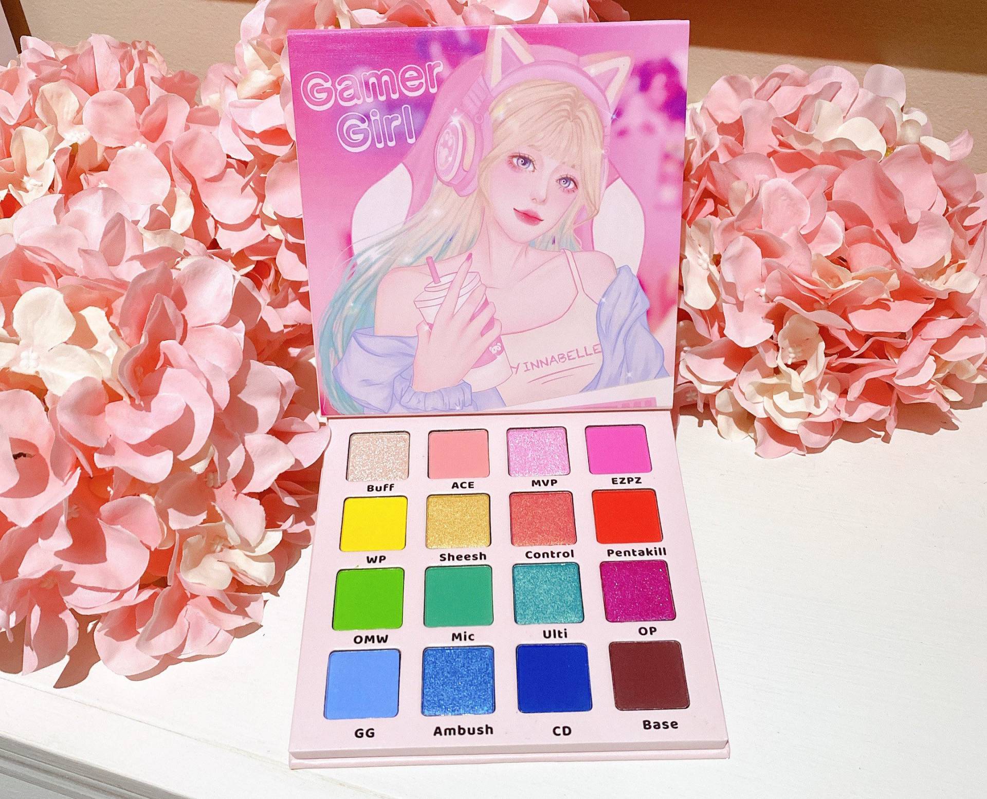 Gamer Girl Anime Regenbogen Lidschatten Palette von Yinnabelle