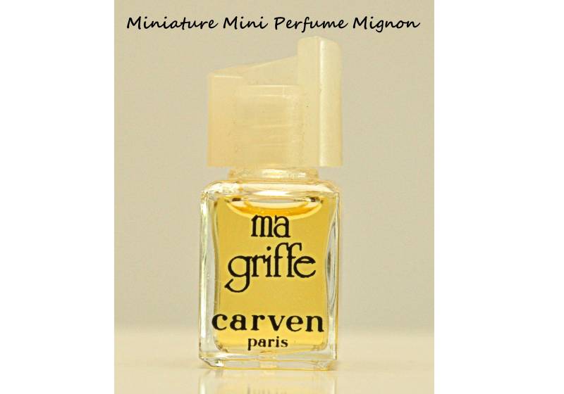 Carven Ma Griffe Extrait De Parfum 2 Ml, Miniatur-Spritzer, Kein Spray, Reiner Parfümextrakt Für Frauen, Seltene Vintage-Version Aus Den 80Er von YourVintagePerfume