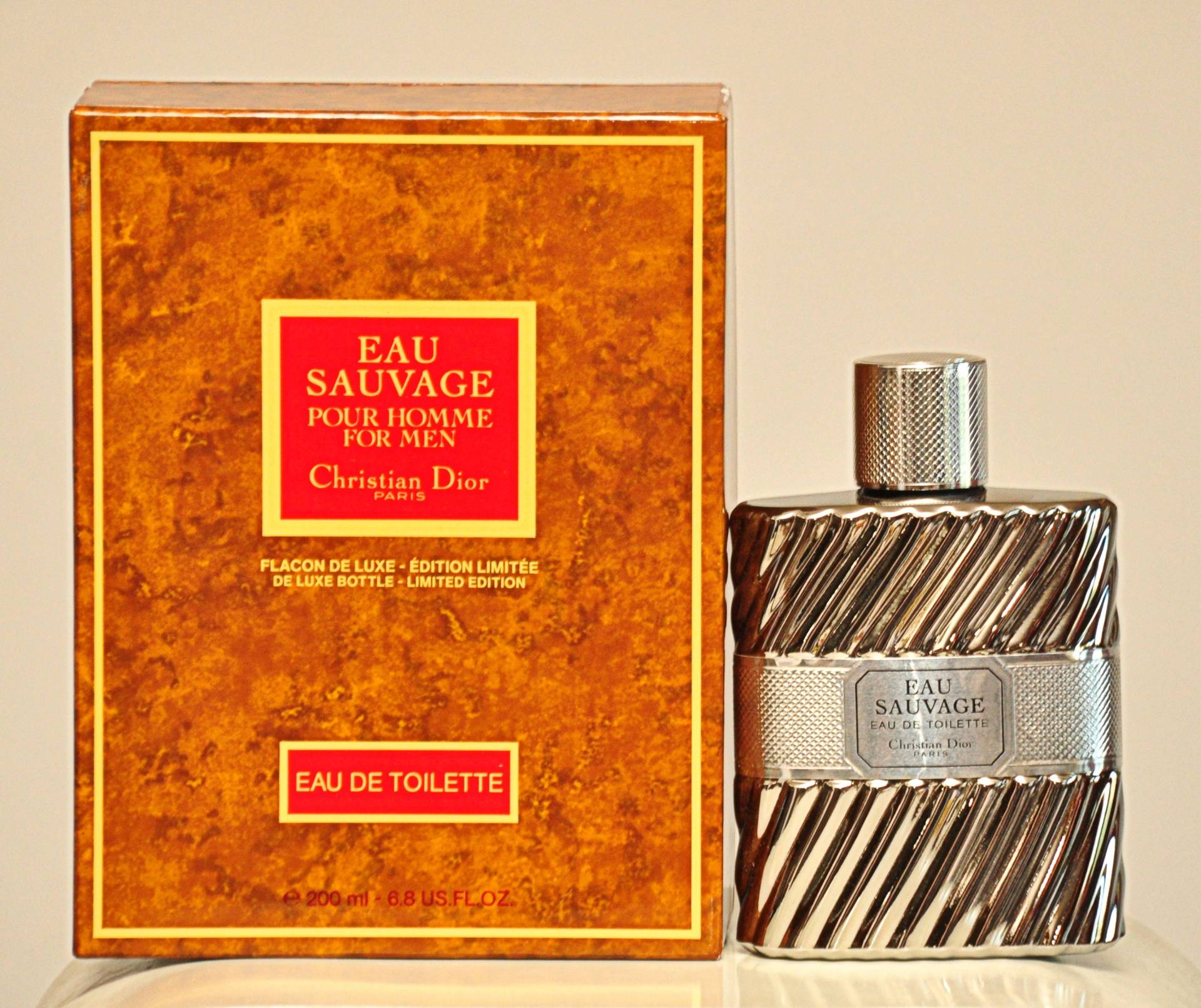 Christian Dior Eau Sauvage Flacon De Luxe Édition Limitée De Toilette Splash 200Ml Perfume Man Very Rare Vintage 1966 Version 1992 von YourVintagePerfume