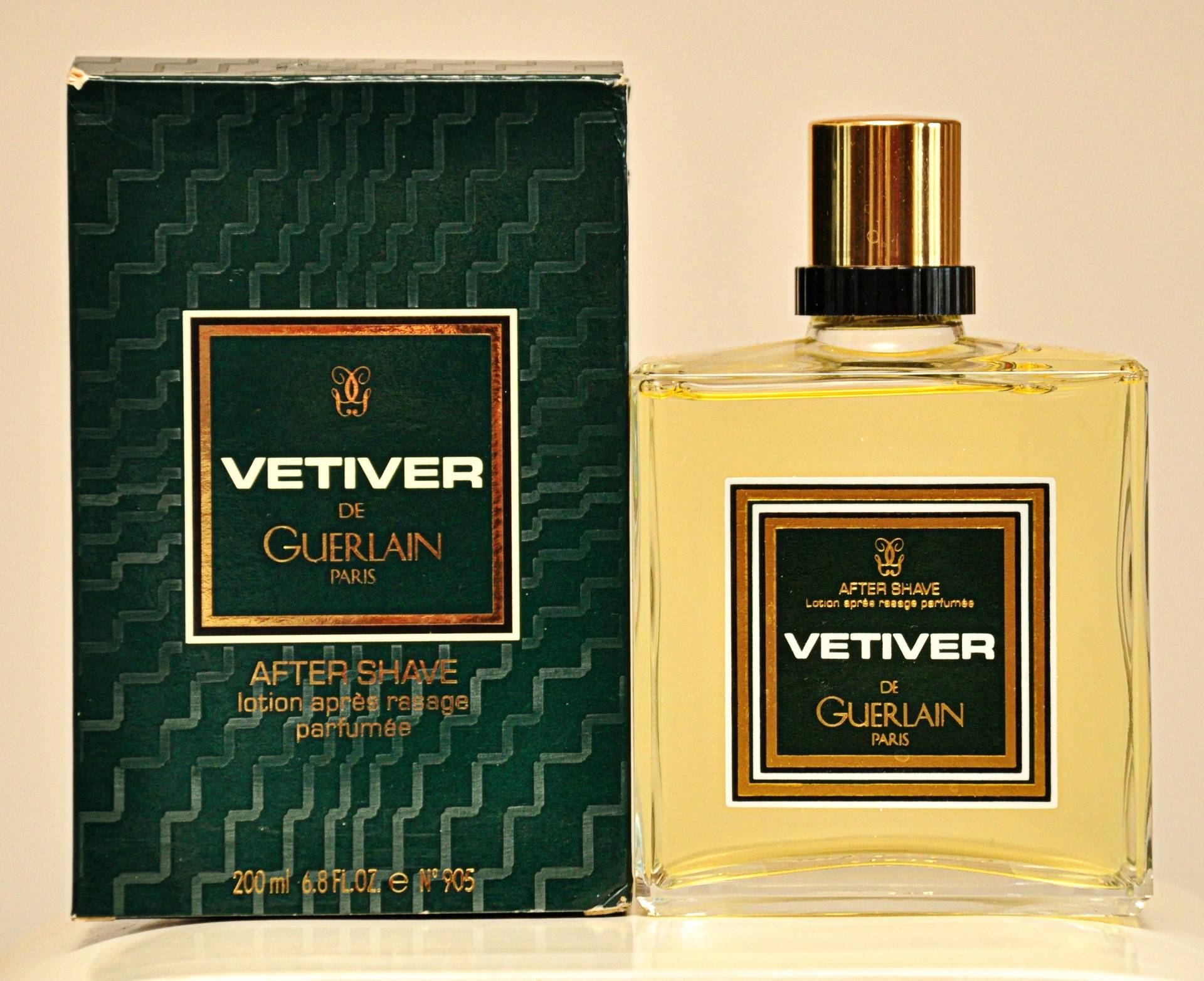 Guerlain Vetiver De Lotion Après Rasage Parfumée 200Ml Splash Non Spray Perfume Man Very Rare Vintage 1959 Version 1992 von YourVintagePerfume