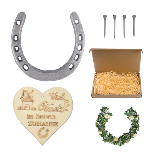 Hufeisen Geschenk, Hufeisen Glücksbringer für Hochzeit, Hufeisen Deko, für Hochzeit, Wohnung, Richtfest, Einzugsgeschenk, Enthält 1 Hufeisen, 4 Nägel, 1 Hölzernes Herzförmiges Einweihungsschild Hufeisen Geschenk, Hufeisen Glücksbringer für Hochzeit, Hufeisen Deko, für Hochzeit, Wohnung, Richtfest, Einzugsgeschenk, Enthält 1 Hufeisen, 4 Nägel, 1 Hölzernes Herzförmiges Einweihungsschild von Yudobliss