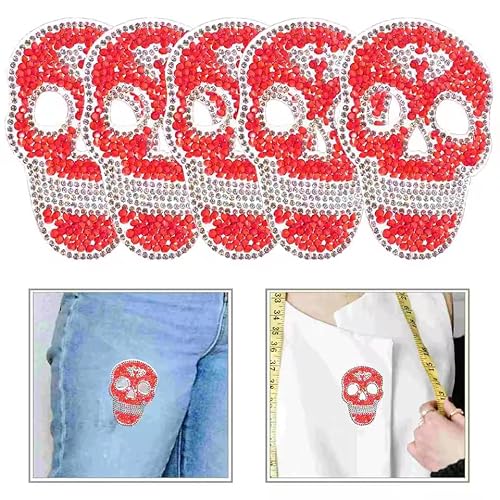 Yulakes 5 Stück Strass Schädel Skull Patches zum Aufbügeln Aufnäher Aufbügler Aufkleber Bügelflicken Applikationen zum Aufnähen Kleidung Kinder Erwachsene DIY Basteln ﻿ (Rot) von Yulakes