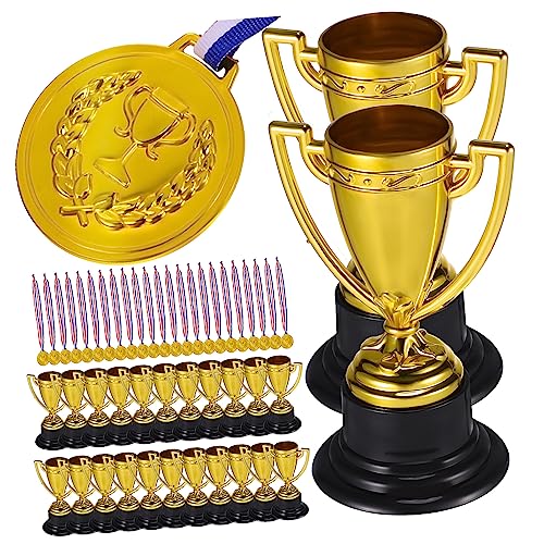 ZUNOXAZ 24 Sätze Teiliges Mini Pokal aus Robustem Kunststoff mit Goldfarbenen Sporttrophäen und Medaillen für Fußball Volleyball und Wettbewerbe Langlebige Auszeichnung Wiederverwendbar von ZUNOXAZ