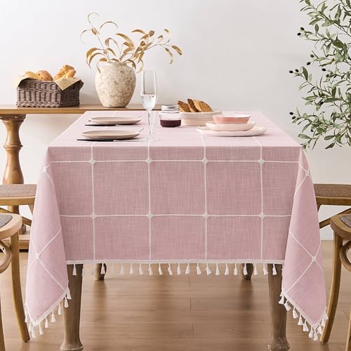 ZeeMart Boho Gitter-Tischdecke mit Quasten, schweres Leinen, kariert, bestickt, Bauernhaus-Tischdecke, wasserabweisend, rechteckig, Rosa, 132,1 x 177,8 cm von ZeeMart