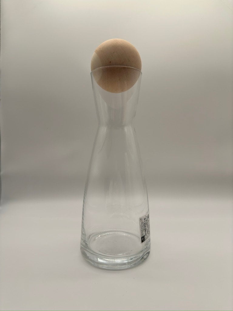 Zirbenkugel 7cm Durchmesser Mit Glaskaraffe 1L, Gedrechselt Aus Tiroler Zirbenholz Zirbenkugel 7cm Durchmesser Mit Glaskaraffe 1L, Gedrechselt Aus Tiroler Zirbenholz von Zirbenvielfalt