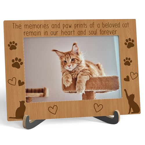 Gedenk-Bilderrahmen mit Katzenmotiv "The Memories and Paw Prints Of A Beloved Cat Remain In Our Heart And Soul Forever", Holz-Tisch-Bilderrahmen mit Ständer, Geschenk für Frauen und Männer, A11 Gedenk-Bilderrahmen mit Katzenmotiv "The Memories and Paw Prints Of A Beloved Cat Remain In Our Heart And Soul Forever", Holz-Tisch-Bilderrahmen mit Ständer, Geschenk für Frauen und Männer, A11 von Zmyollo