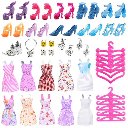 Zonoori 50 Stück Kleidung Set für Puppe, 10 Zufällige Kleider 20 Schuhe 10 Wäscheständer 10 Puppenschmuck, für 30cm Mädchen Puppen Zonoori 50 Stück Kleidung Set für Puppe, 10 Zufällige Kleider 20 Schuhe 10 Wäscheständer 10 Puppenschmuck, für 30cm Mädchen Puppen von Zonoori