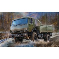 Russian 2Axle Military Truck K-4326 von Zvezda