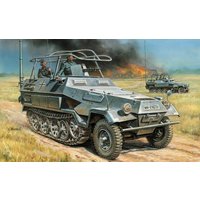 Sd. Kfz. 251/3 Ausf. B Funkwagen Sd. Kfz. 251/3 Ausf. B Funkwagen von Zvezda