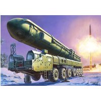 TOPOL M Missile Launcher von Zvezda