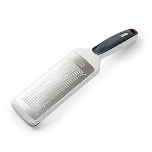 Zyliss E900035 Smooth Glide Fine Käsereibe, Kunststoff/Edelstahl, Weiß/Grau, Küchereibe mit feiner Hobelfläche, Feinreibe, Käsereibe mit säuregeätzter Edelstahl Reibe für perfekte Ergebnisse Zyliss E900035 Smooth Glide Fine Käsereibe, Kunststoff/Edelstahl, Weiß/Grau, Küchereibe mit feiner Hobelfläche, Feinreibe, Käsereibe mit säuregeätzter Edelstahl Reibe für perfekte Ergebnisse von Zyliss