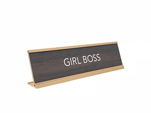 aahs!! Engraving Girl Boss Schreibtischschild im Namensschild, Braun aahs!! Engraving Girl Boss Schreibtischschild im Namensschild, Braun von aahs!! Engraving