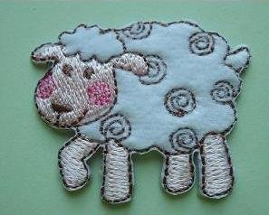 alles-meine.de GmbH Schaf 4,2 cm * 3,4 cm Bügelbild Märchen Kinder Lamm Schäfchen Schafe Aufnäher Applikation alles-meine.de GmbH Schaf 4,2 cm * 3,4 cm Bügelbild Märchen Kinder Lamm Schäfchen Schafe Aufnäher Applikation von alles-meine.de GmbH