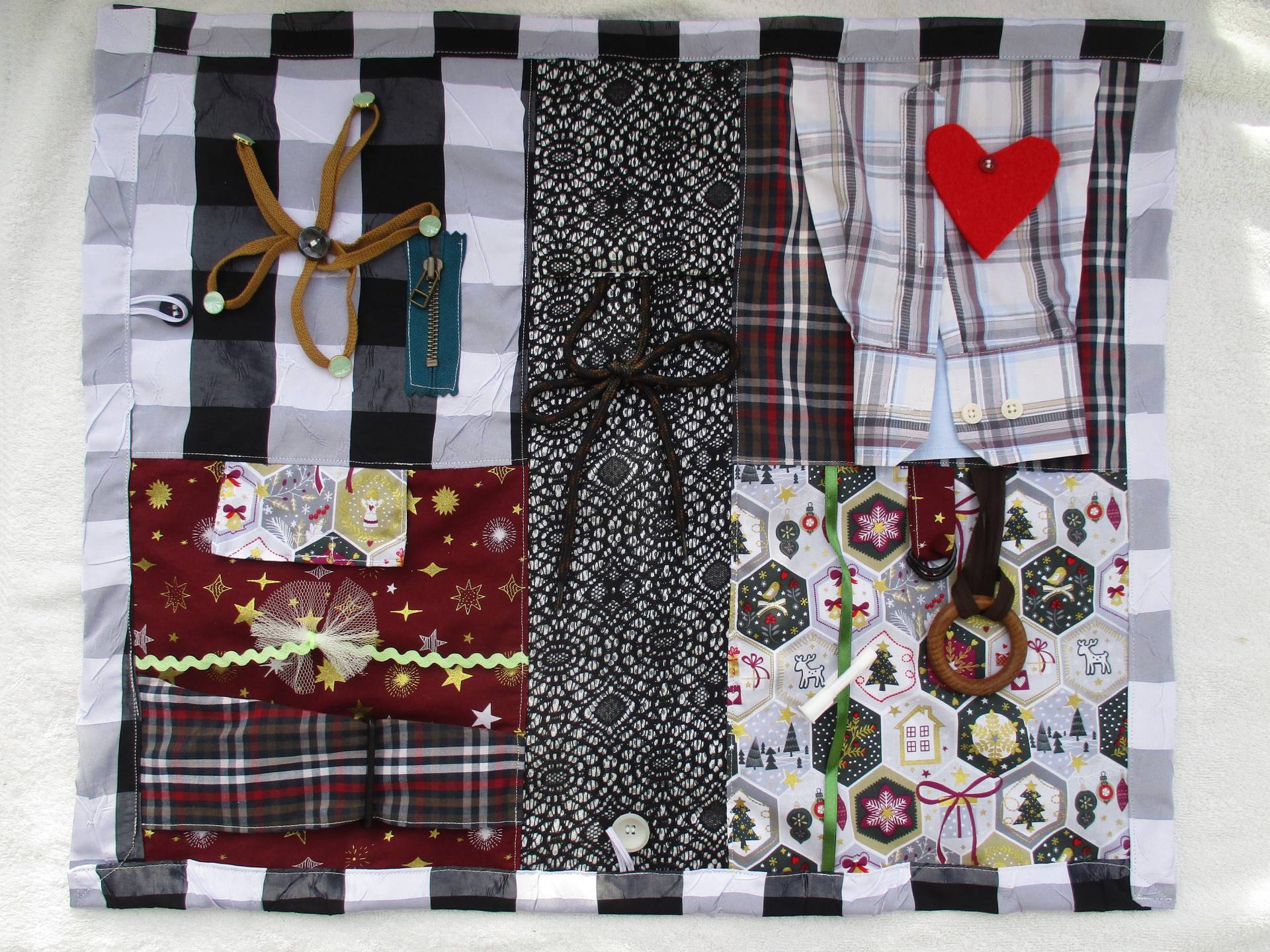 Nesteldecke Fühldecke Demenzdecke Weihnachten A Geschenk Für Demenzkranke Alzheimer Patienten Selbstgenäht Neu Nesteldecke Fühldecke Demenzdecke Weihnachten A Geschenk Für Demenzkranke Alzheimer Patienten Selbstgenäht Neu von annaeva64