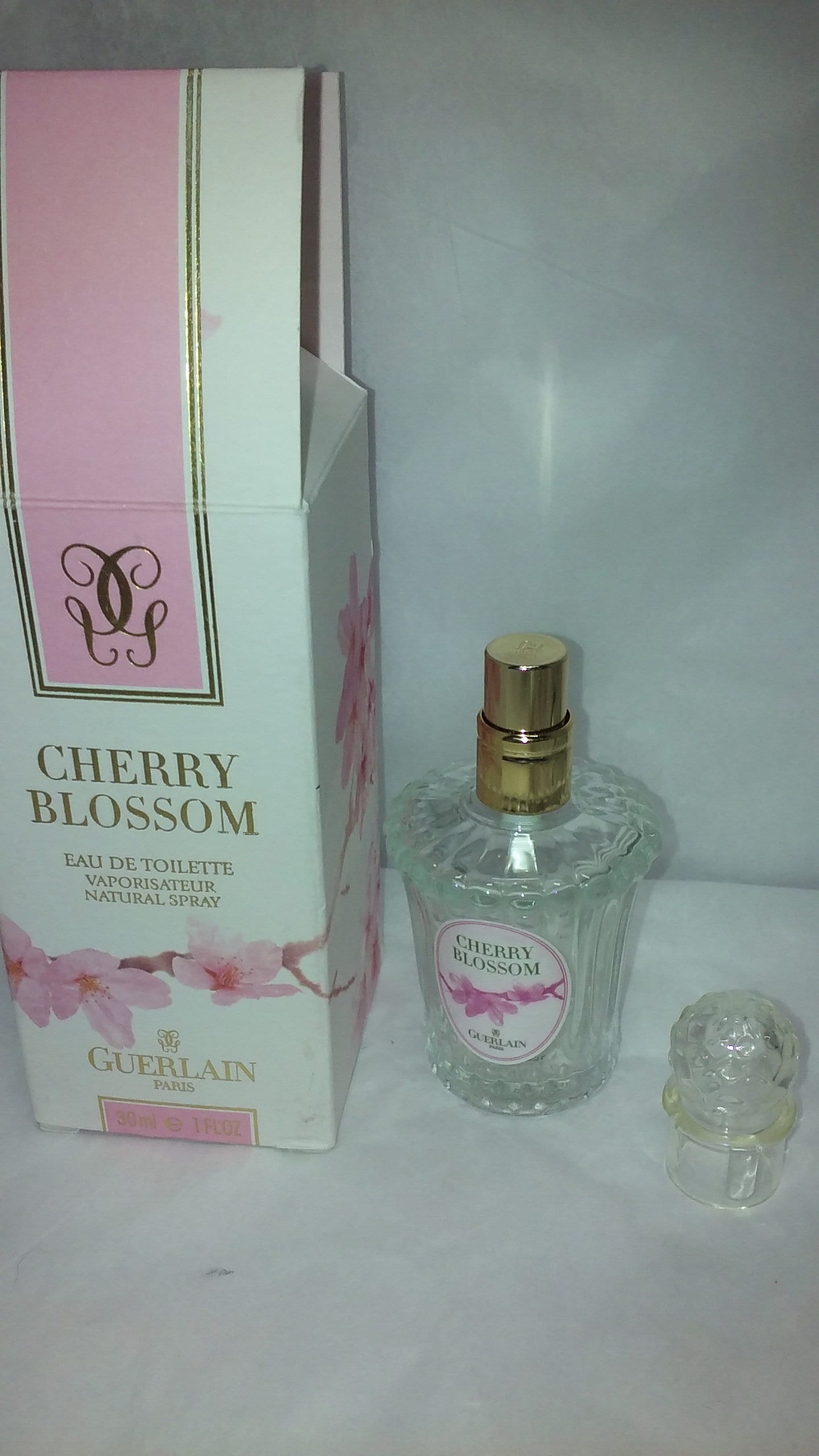 Guerlain Kirschblüte Leere Parfümflasche von belfontantiques