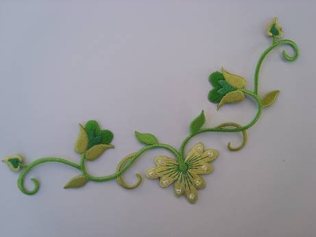 Blumen 18,5 cm * 8,8 cm Bügelbild grün Blüten Ranke Ranken Blume Blüte Blumenranke Aufnäher Applikation von belldessa