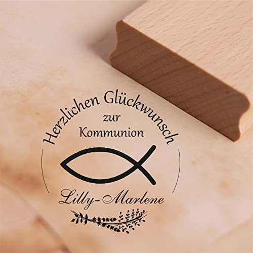 Stempel Herzlichen Glückwunsch zur Kommunion mit Name - Christenfisch Ichthys Vintage Kranz Motivstempel Holzstempel 38 x 38 mm von dekolando