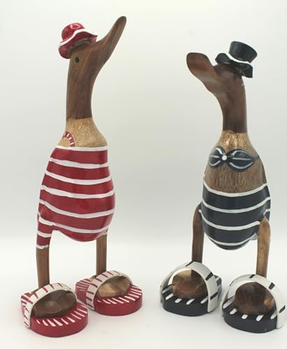 dekoundmeer 2 Enten als Paar im Badedress je ca. 25 cm Handarbeit aus Holz dekoundmeer 2 Enten als Paar im Badedress je ca. 25 cm Handarbeit aus Holz von dekoundmeer