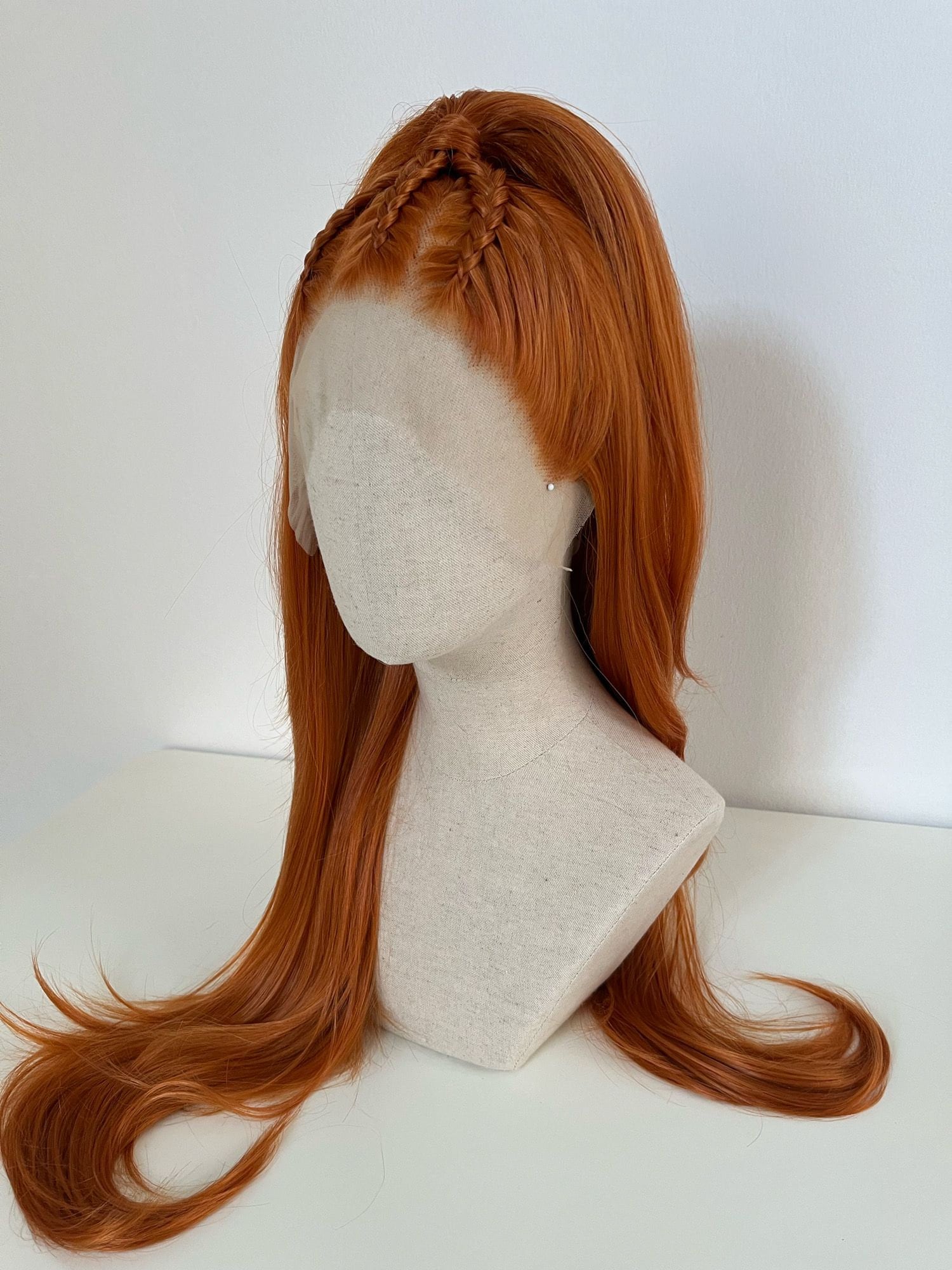 Lace Front Wig,/Perücke The Yam Maid Styled Triple Braided Ponytail Helles Karrotten-Ginger Rot Bright Carrot-Ginger Red Customized Lace Front Wig,/Perücke The Yam Maid Styled Triple Braided Ponytail Helles Karrotten-Ginger Rot Bright Carrot-Ginger Red Customized von dragmaiditup