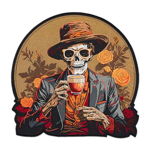EMBROVERSE Anspruchsvolles Skelett bestickter großer Aufnäher – Dapper Skull mit Kaffee Bügeljacke Rücken Accessoire – Makabre Gothic Fashion Elegance, 25,4 x 25,4 cm EMBROVERSE Anspruchsvolles Skelett bestickter großer Aufnäher – Dapper Skull mit Kaffee Bügeljacke Rücken Accessoire – Makabre Gothic Fashion Elegance, 25,4 x 25,4 cm von embroverse