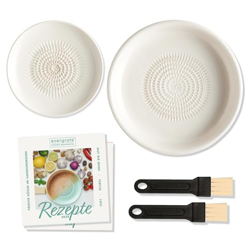 evergrate Geniales Duo: Tellerreibe + Dipschale Motiv Cremeweiß mit 2 Küchenpinsel und 2 Rezepthefte von evergrate