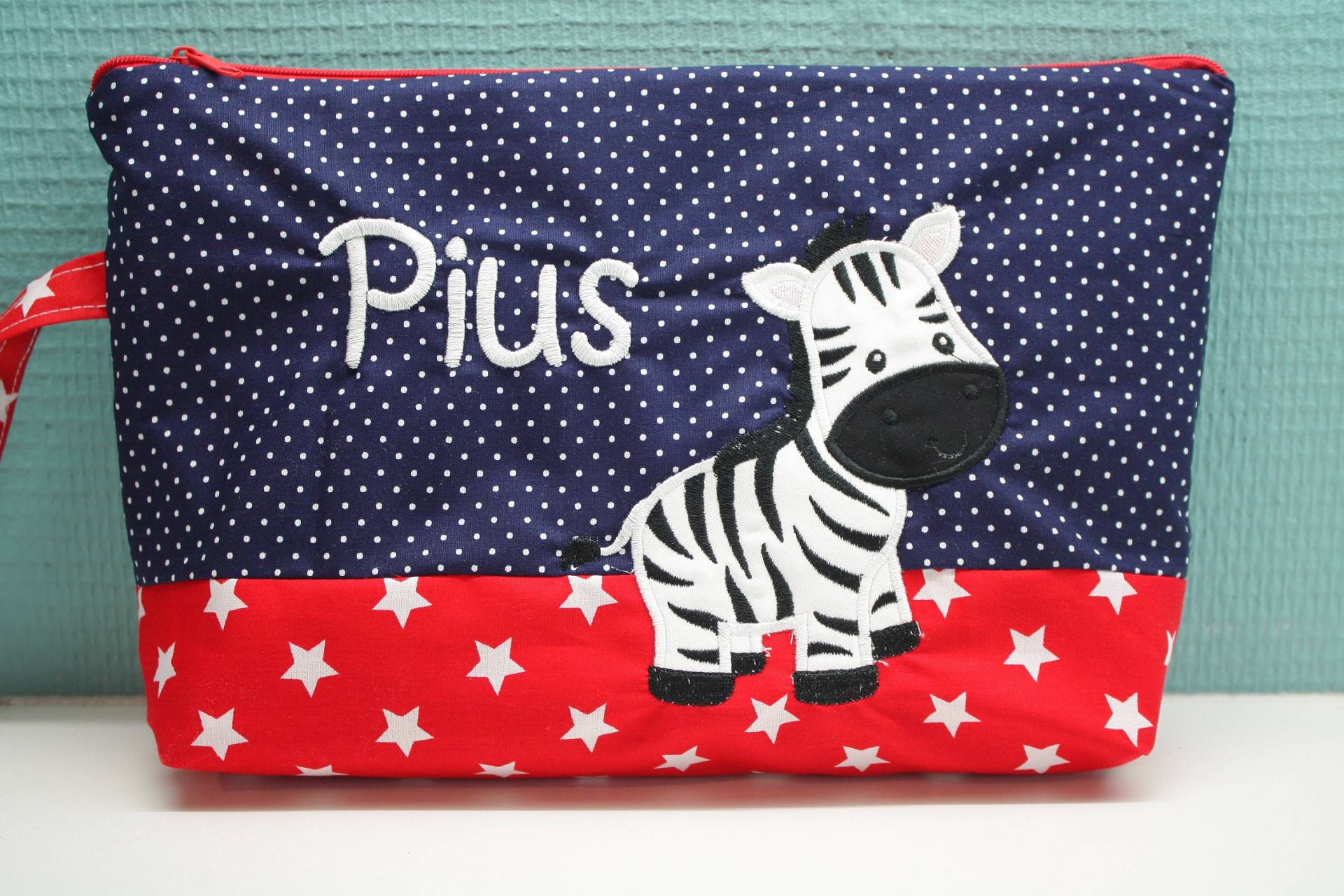 Windeltasche Mit Wunschnamen, Zebra Windeltasche Mit Wunschnamen, Zebra von fadentaenzerin