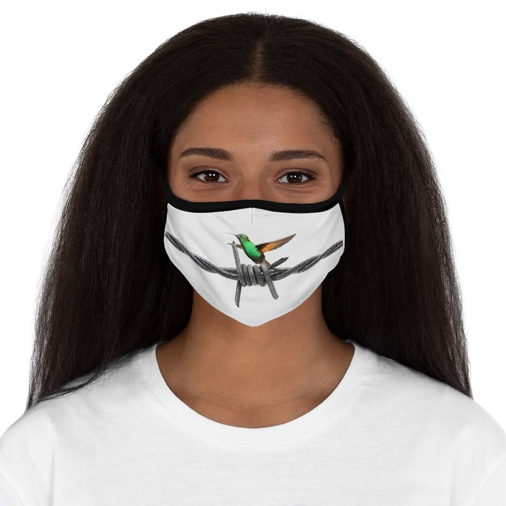 Hummingbird On Barbed Wire Face Mask, Girlfriend Gift, Mothers Day Quarantine Gift Hummingbird On Barbed Wire Face Mask, Girlfriend Gift, Mothers Day Quarantine Gift von fashionplusIQ
