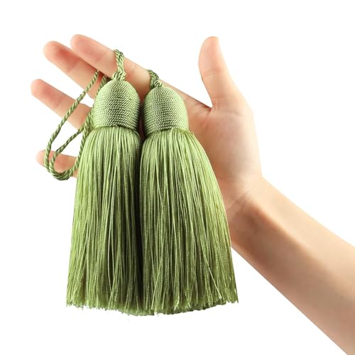 Fenghuangwu 2 x Quasten-Anhänger aus Polyester, Schlüsselquasten mit Schlaufe, DIY, handgefertigtes Bastelzubehör für Haus und Möbeldekoration (grün) von fenghuangwu