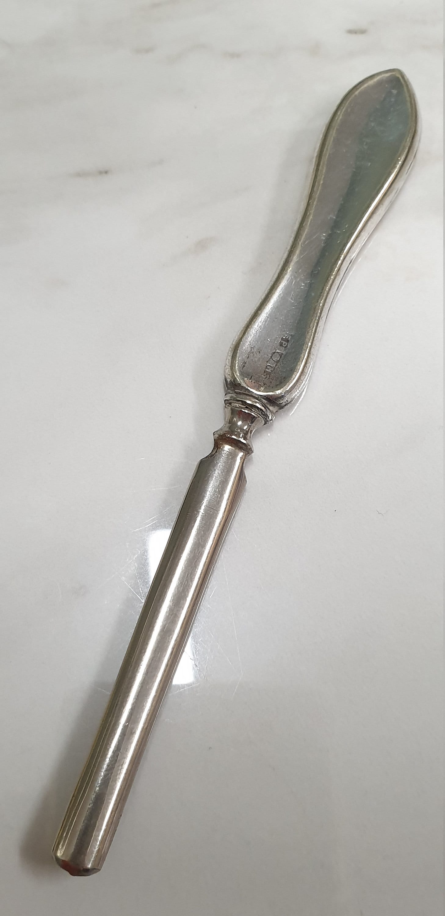 Antikes Silber-Teller-Maniküre-Werkzeug von fisfinds