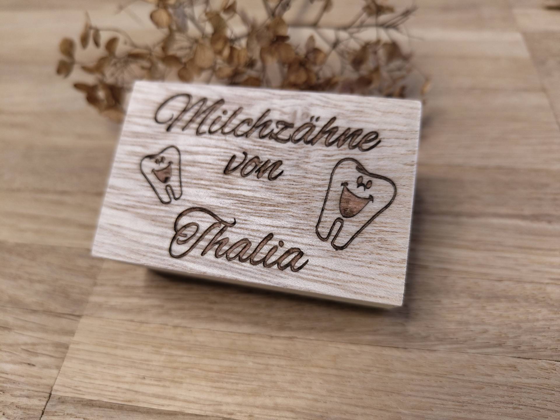 Milchzahndose Personalisiert Truhe Box Aus Holz Mit Wunschgravur Individuelles Geschenk Geschenkidee von gedrucktundgelasert0