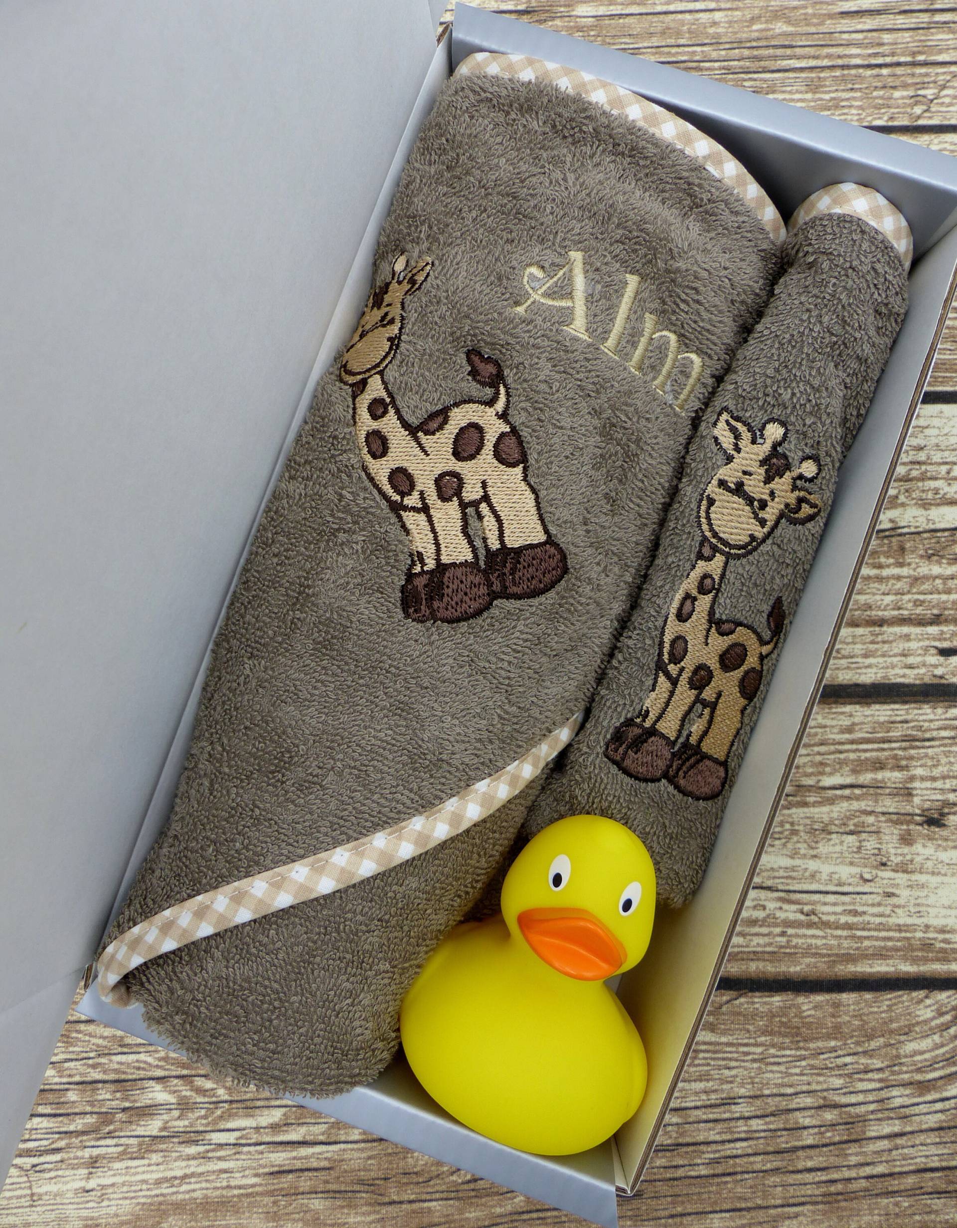 Baby-Badeset Mit Namen - Giraffe Coffee Baby-Badeset Mit Namen - Giraffe Coffee von geschenkelibelle