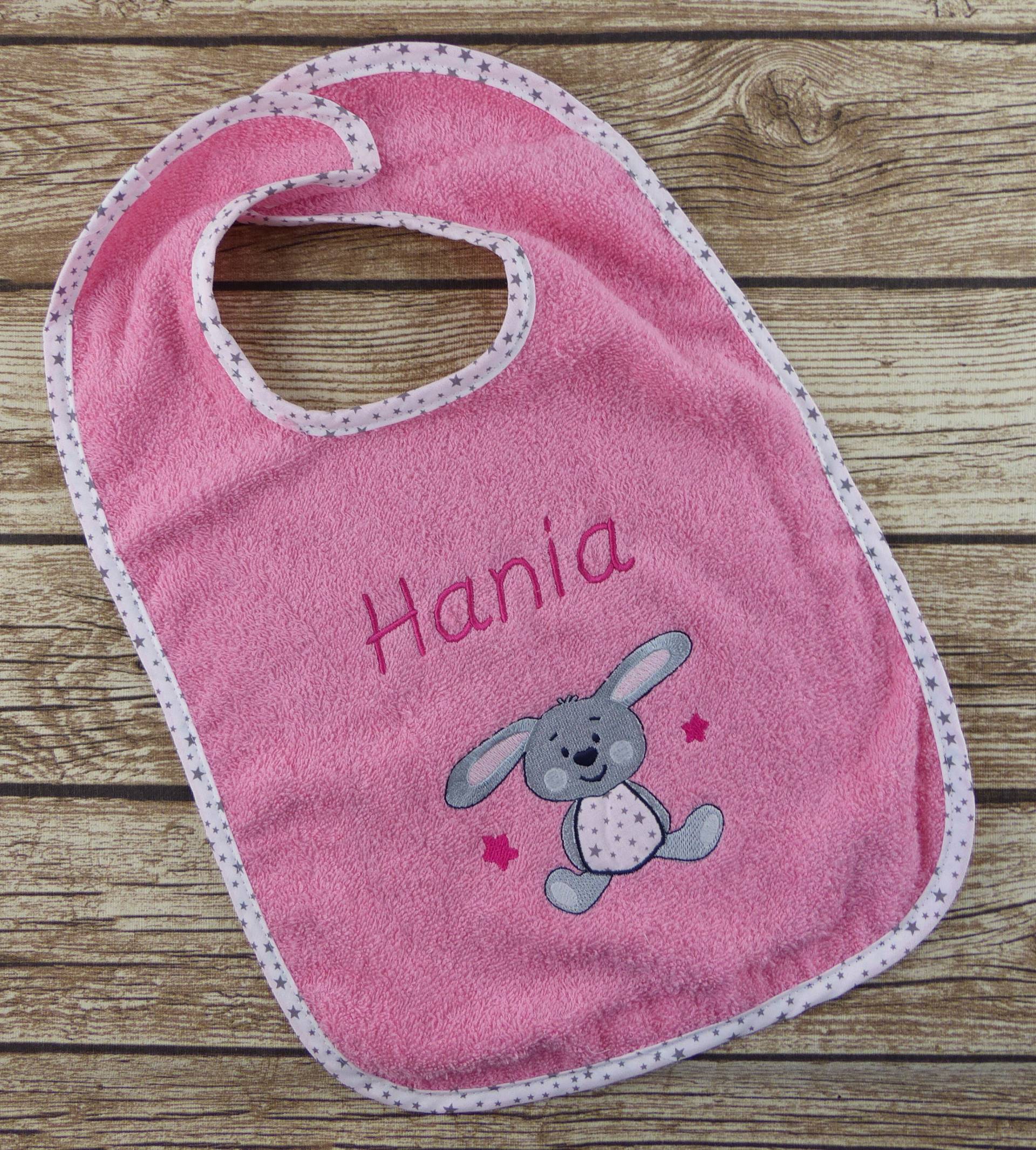 Lätzchen Mit Namen Personalisiert Hase Bubblegum Lätzchen Mit Namen Personalisiert Hase Bubblegum von geschenkelibelle