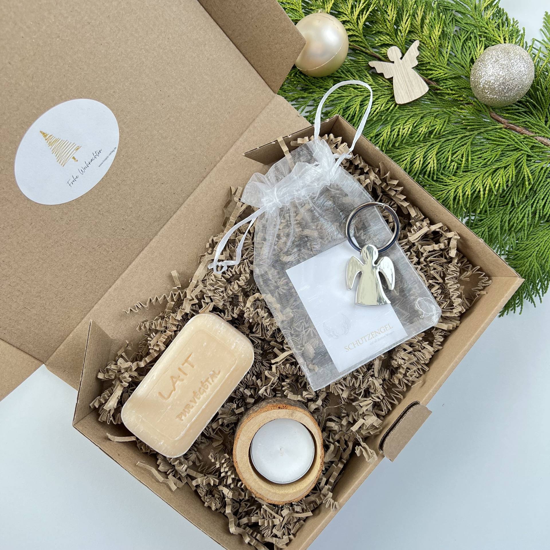 Geschenkbox 05 | Mit Schutzengel Als Schlüsselanhänger - Kerzenhalter Duftseife Geschenkbox 05 | Mit Schutzengel Als Schlüsselanhänger - Kerzenhalter Duftseife von geschichtenkarten