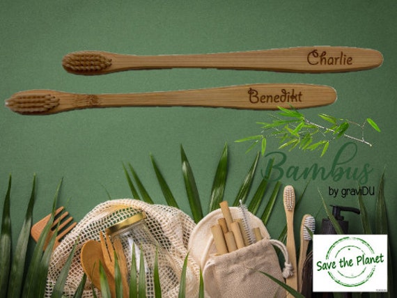 2 Zahnbürsten "Karius Und Baktus" Aus Bambus Personalisiert - Biologisch Abbaubare Zahnbürste Mit Weichen Naturborsten 2 Zahnbürsten "Karius Und Baktus" Aus Bambus Personalisiert - Biologisch Abbaubare Zahnbürste Mit Weichen Naturborsten von graviDU