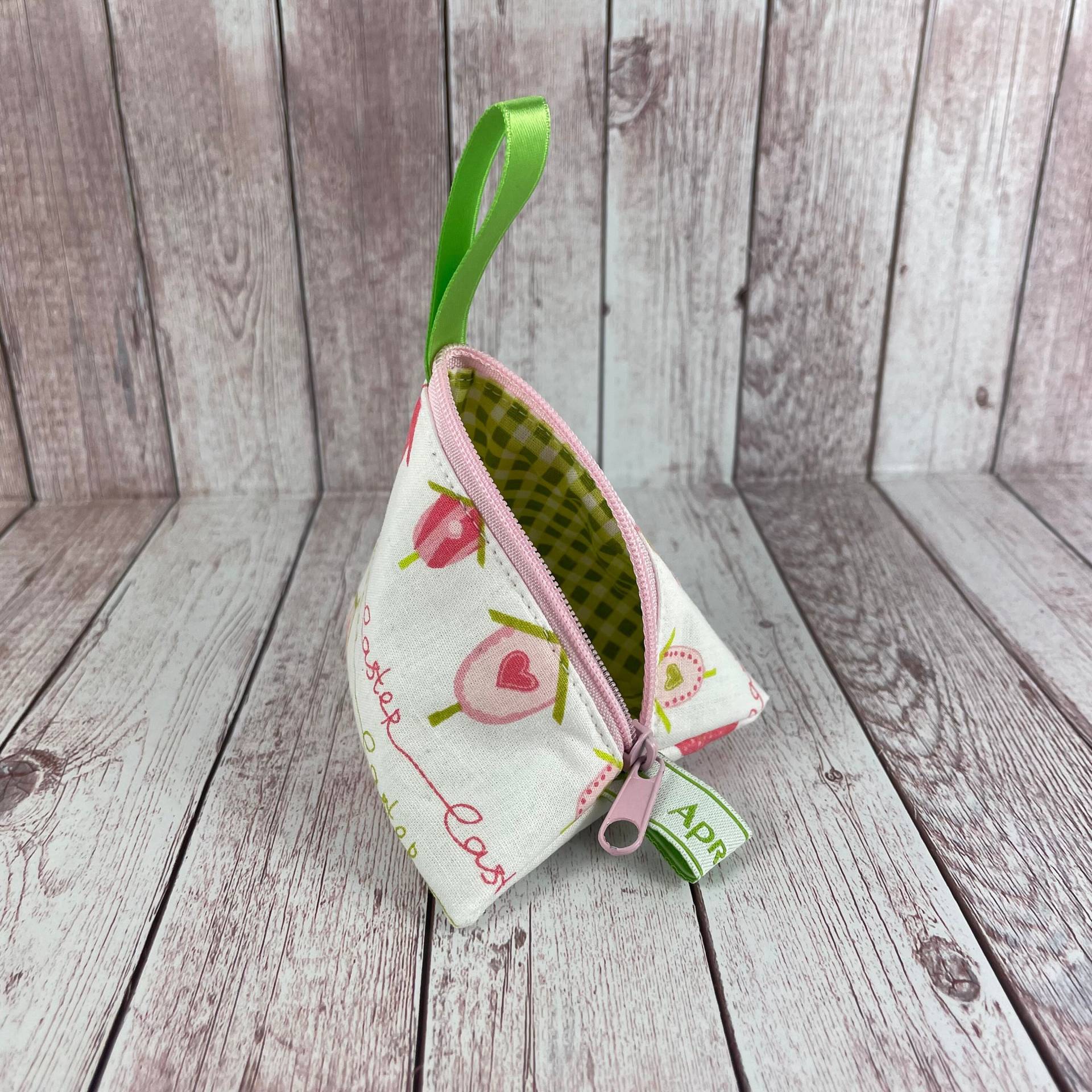 Schnullertasche Pyramidentasche Dreieckstasche Täschchen Für Schnuller Schnullertäschchen Kleingeldtasche Schlüsselanhänger Schnullertasche Pyramidentasche Dreieckstasche Täschchen Für Schnuller Schnullertäschchen Kleingeldtasche Schlüsselanhänger von handmadebyhe84