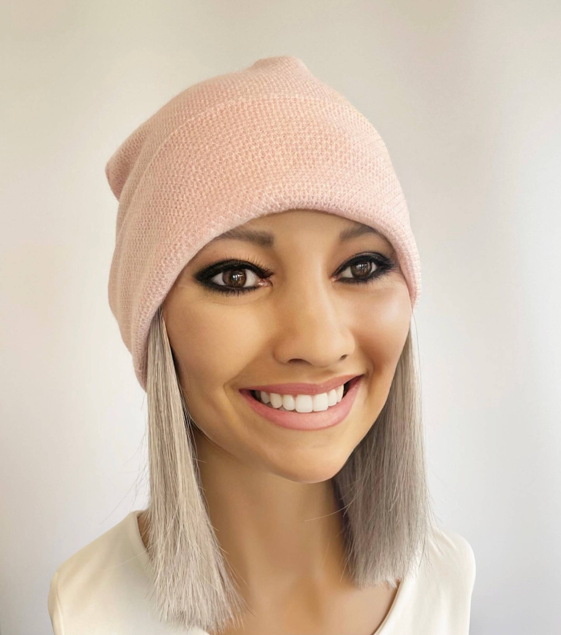 Leichte Mütze Mit Weichen Kurzen Bob Haaren von headscarvesbyciara1