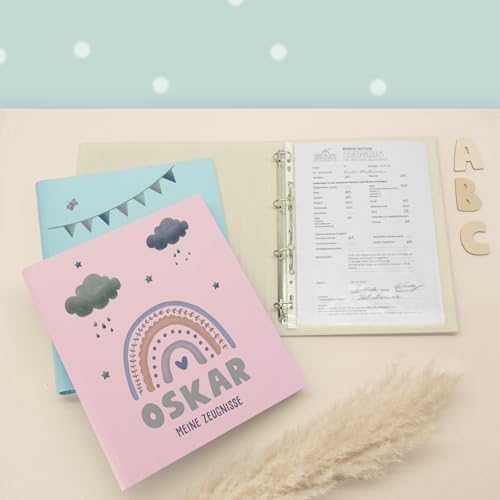 Zeugnismappe A4 personalisiert, Ringordner mit Namen, Leinen-Ordner für Schulzeugnisse, Geschenk Einschulung Mädchen & Jungen, Schulordner (Regenbogen Blau A, Rosa, Standard) von hellomini