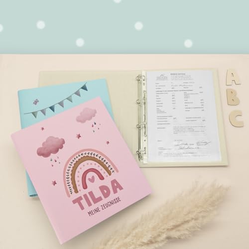 Zeugnismappe A4 personalisiert, Ringordner mit Namen, Leinen-Ordner für Schulzeugnisse, Geschenk Einschulung Mädchen & Jungen, Schulordner (Regenbogen Rosa A, Rosa, Standard) von hellomini