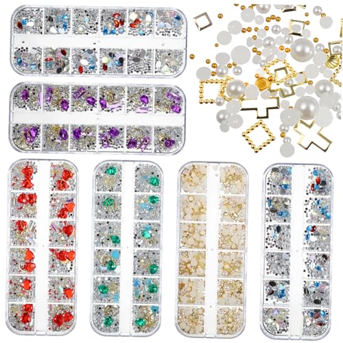 jojofuny 6er Box Fächer Nail Art Strasssteine Mix mit Perlen und Glassteinen Glänzende Maniküre Dekoration für Naturnägel und Kunstnägel DIY Nageldesign Zubehör für Damen und Mädchen jojofuny 6er Box Fächer Nail Art Strasssteine Mix mit Perlen und Glassteinen Glänzende Maniküre Dekoration für Naturnägel und Kunstnägel DIY Nageldesign Zubehör für Damen und Mädchen von jojofuny