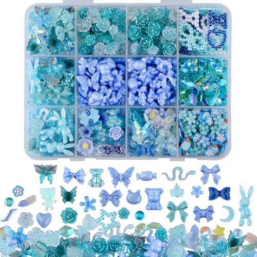 kikonoke 850 Stück 3D Schmetterling Rose Blume Bogen Kaninchen Bär Nagel Set mit Nail Art Strass Perlen Kristall Edelsteine Scheiben Nägel für Maniküre DIY Handwerk Schmuck Zubehör (Blau) von kikonoke