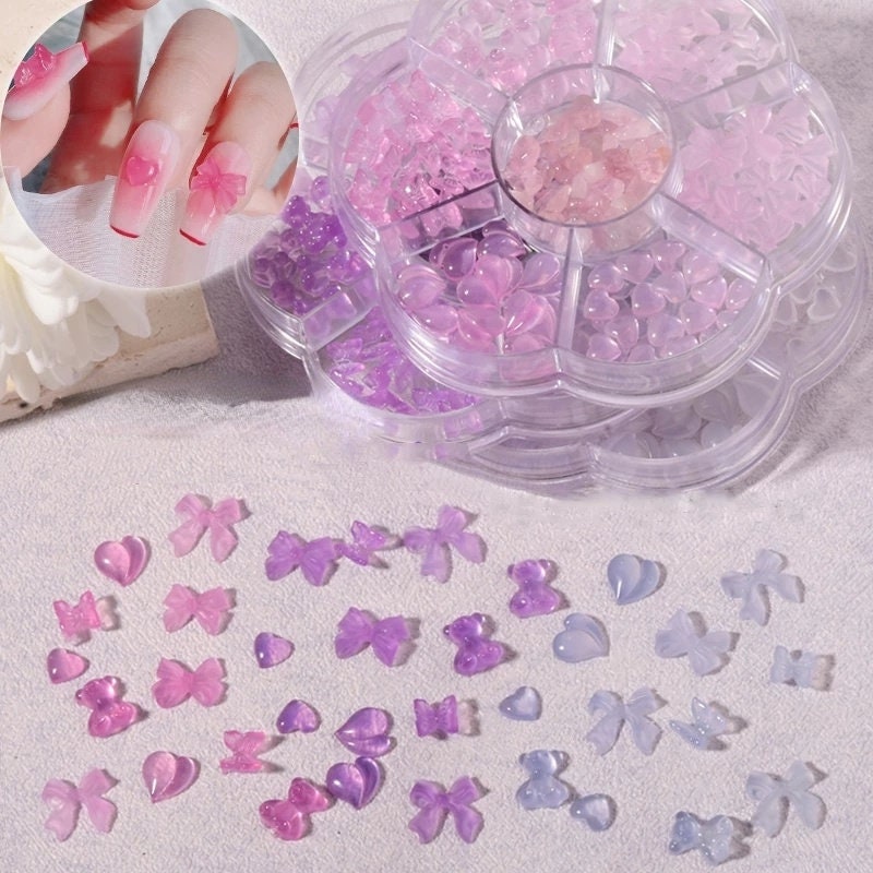 Neues Design 3D Nagel Dekoration Zubehör Box Acryl Nail Art Charms Für Nägel von kittynailcharm